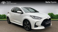 Toyota Yaris 1.5 Hybrid Design 5dr CVT Hybrid Hatchback